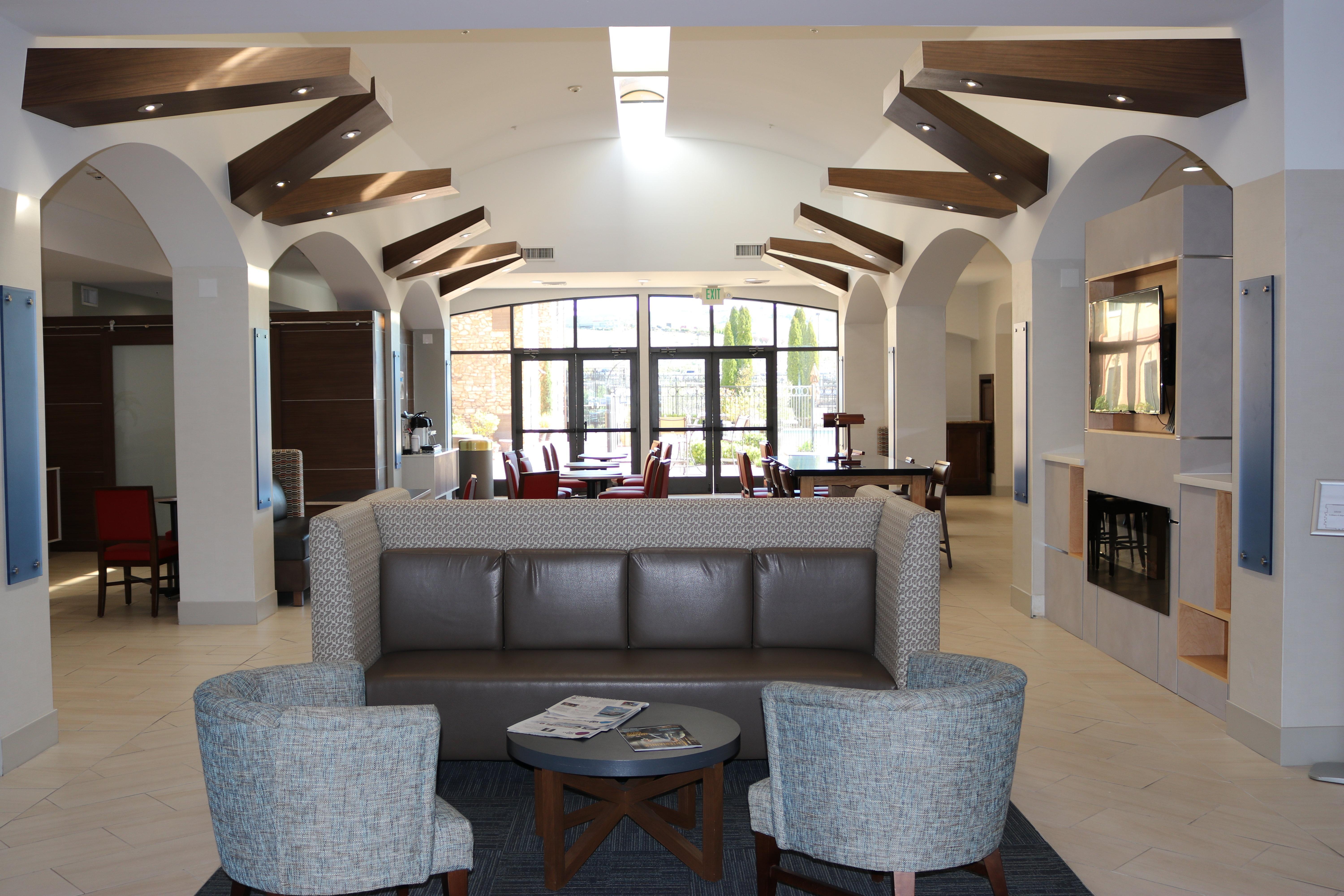 Holiday Inn Express Hotel & Suites El Dorado Hills By Ihg Екстер'єр фото