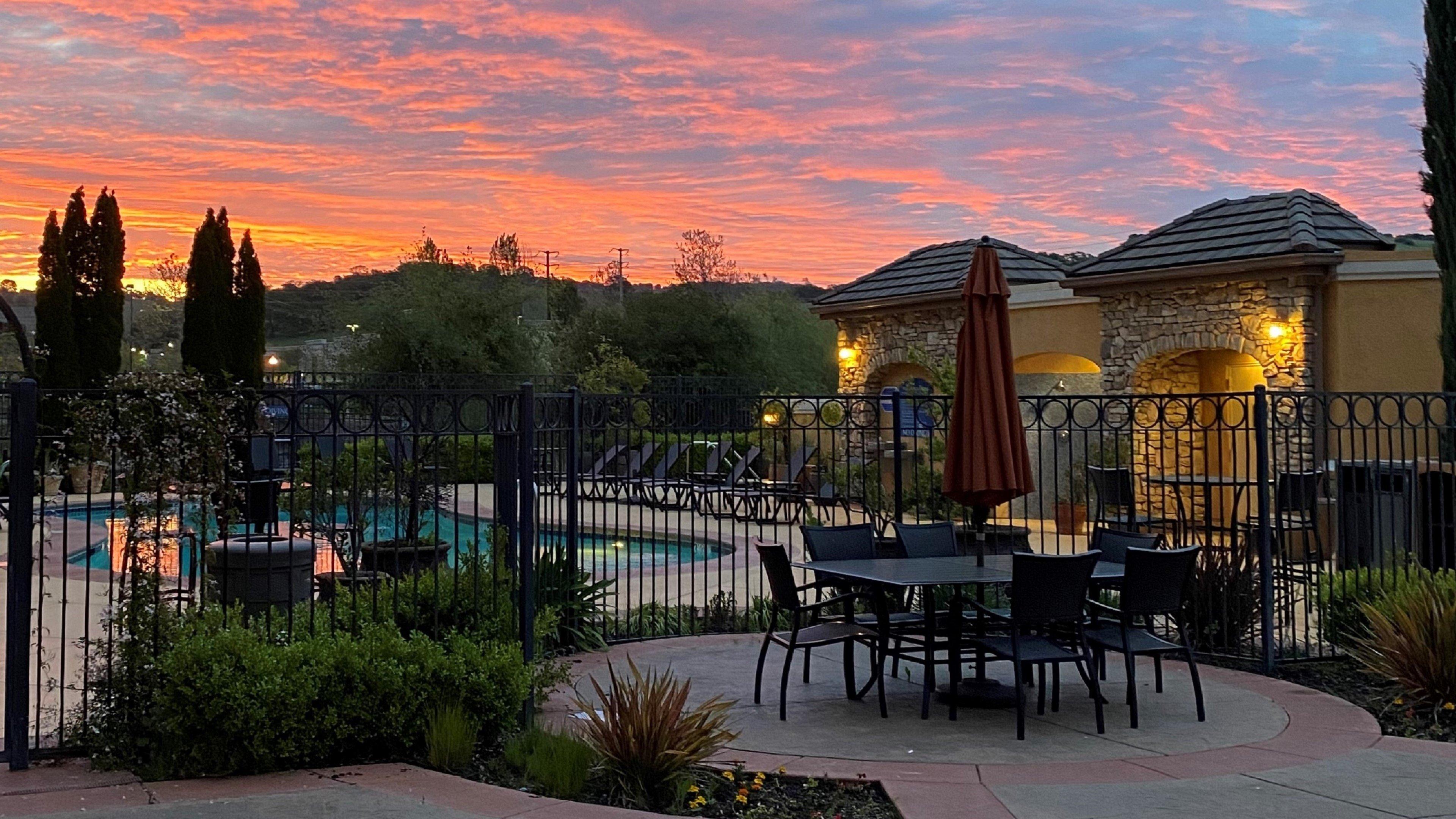 Holiday Inn Express Hotel & Suites El Dorado Hills By Ihg Екстер'єр фото