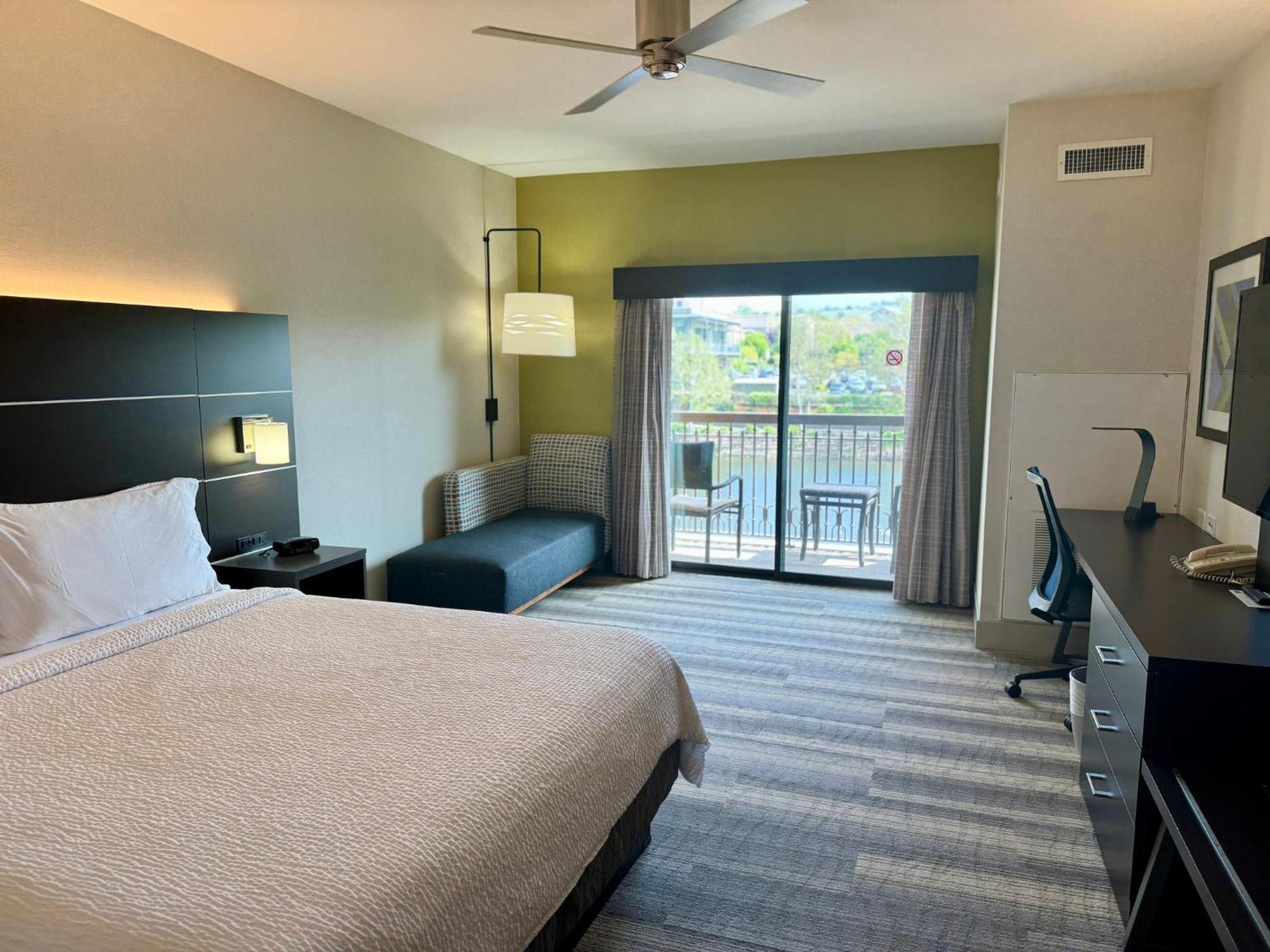 Holiday Inn Express Hotel & Suites El Dorado Hills By Ihg Екстер'єр фото